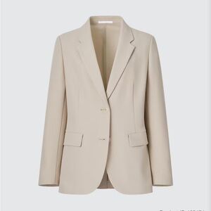 Uniqlo Beige Airsense Jacket